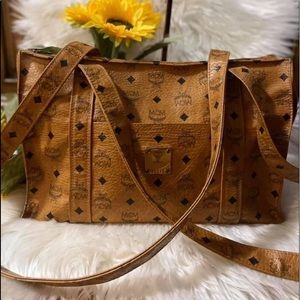 MCM shoppers Bag